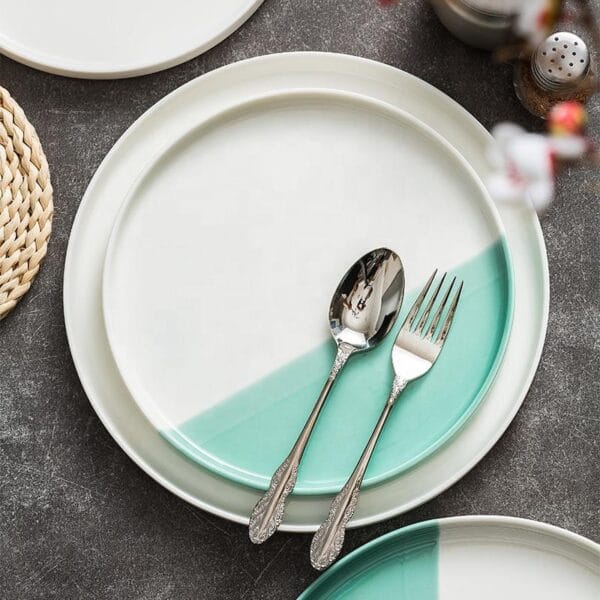 Bone China Dinnerware Set Gold Design Wholesale