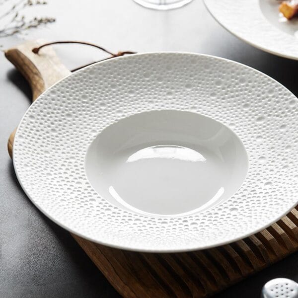 Nordic Color Glaze Ceramic Pasta Plate Wholesale - Image 2