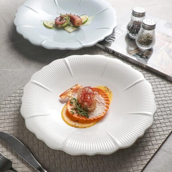 Petal Series Ceramic Dinner Plate Wholesale - Image 2