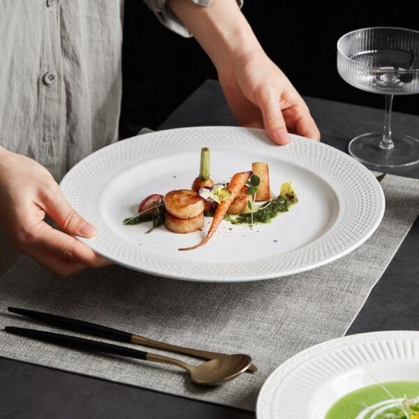 Embossed Bone China Round Plate Wholesale - Image 3
