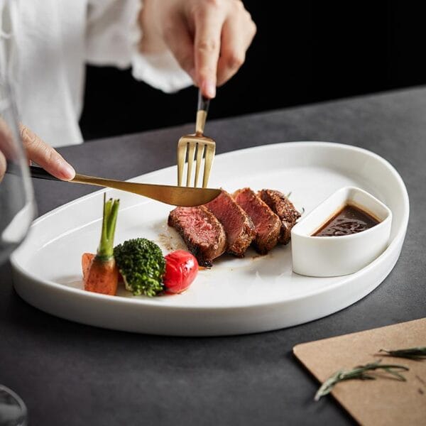 Modern Triangle Ceramic Dinnerware Wholesale