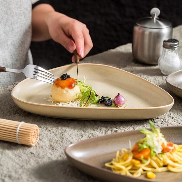 Ceramic Triangle Snack Plate Wholesale - Image 4