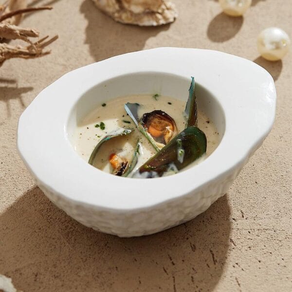 White Ceramic Egg Shaped Serving Set Wholesale - Image 2