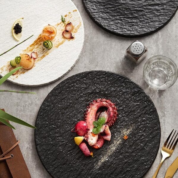 Black White Ceramic Dinner Plates Glazed Wholesale - Image 4