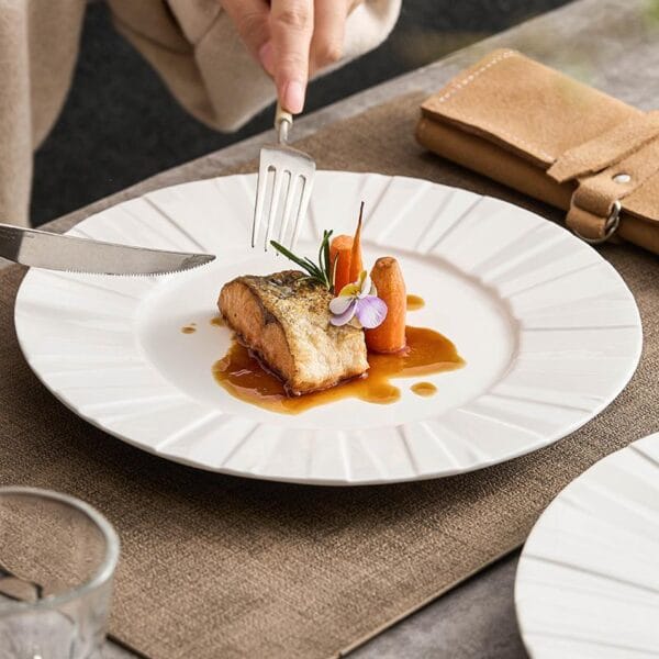 Matte Black White Ceramic Deep Plate Wholesale - Image 4