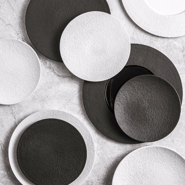 Matte Black Ceramic Stone Pattern Plate Wholesale - Image 2