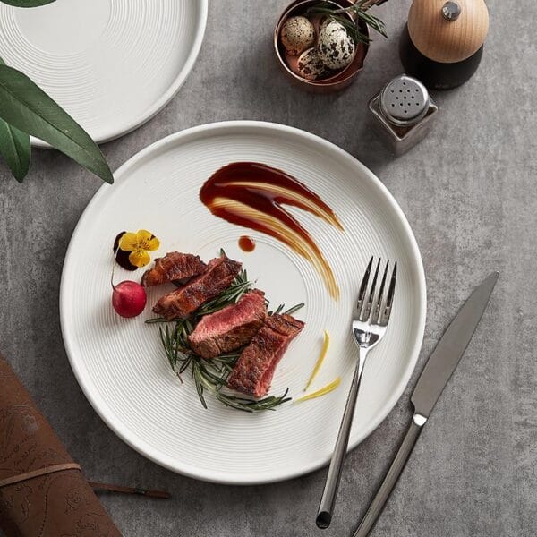 White Porcelain Gold Rim Dinner Plates Wholesale - Image 4