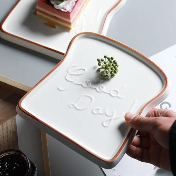 Toast Shaped Ceramic Dessert Plate Wholesale - Image 3