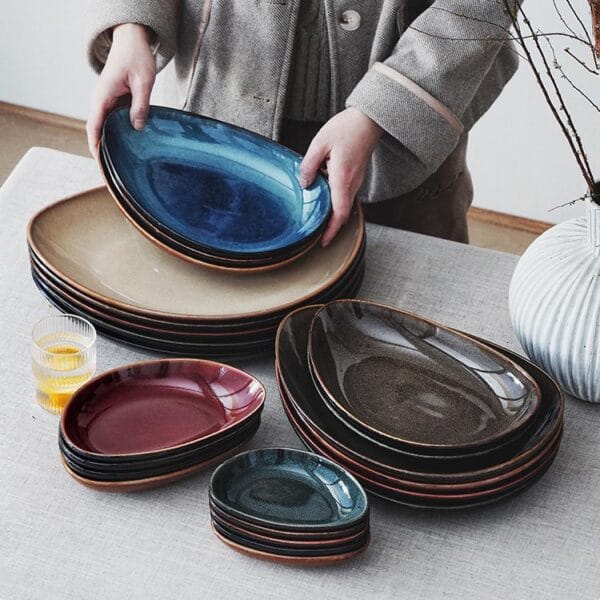 Irregular Ceramic Triangle Dinner Plate Wholesale