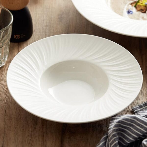 Colored Porcelain Dessert Plate Wholesale - Image 4