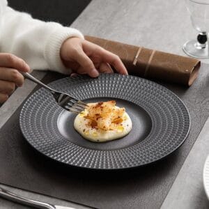 Nordic Embossed Porcelain Dinner Plate Wholesale