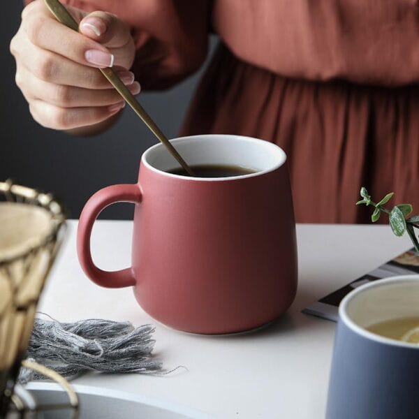 Ball Shape Ceramic Mug Wholesale - Image 3