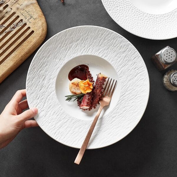 Nordic Color Glaze Ceramic Pasta Plate Wholesale - Image 4