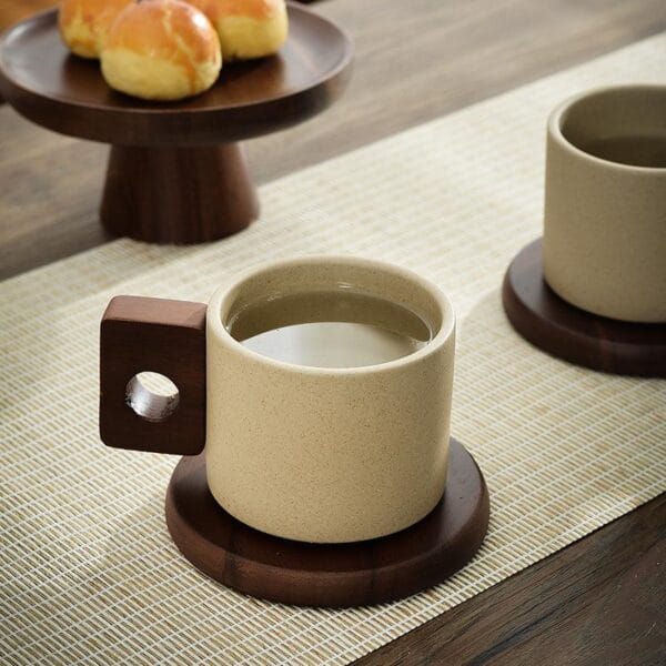 Ceramic Coffee Mug with Wooden Lid Wholesale
