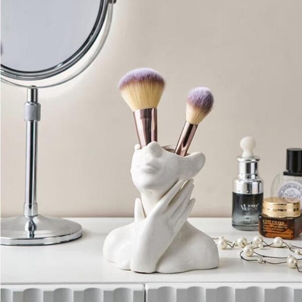 Human Ceramic Art Vase Wholesale - Image 3