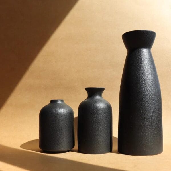 Modern White Ceramic Vase Set Wholesale - Image 4