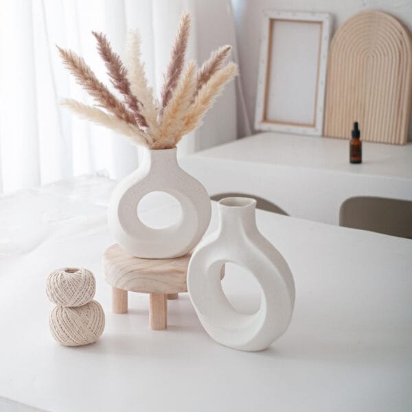 INS Nordic Ceramic Vase Wholesale - Image 3
