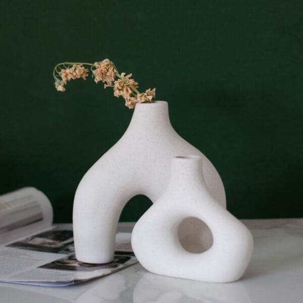 Simple White Ceramic Vase Set Wholesale - Image 2