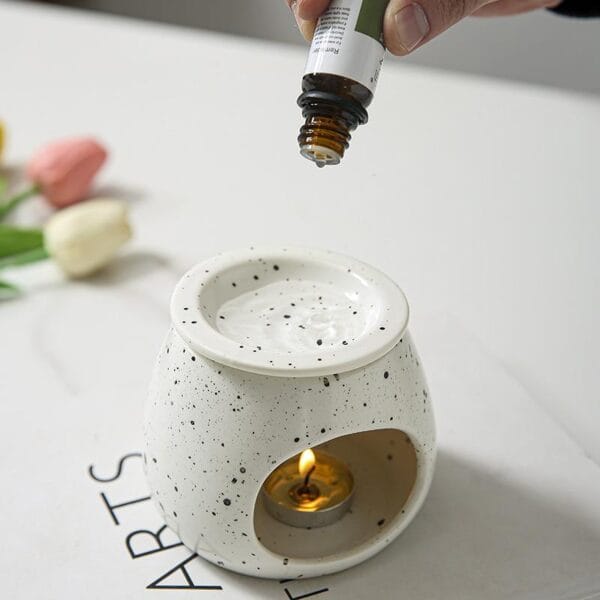 Speckled Glaze Ceramic Oil Burner Wholesale - Image 4